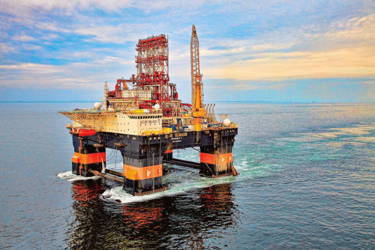 Добыча нефти и газа в морском пространстве