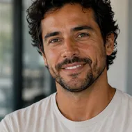 Daniel Hernandez Daniel Hernandez